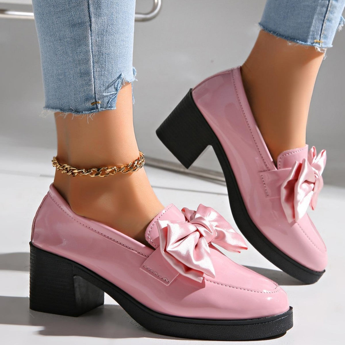 Women's Bowtie Platform Slip-On Dress Pumps